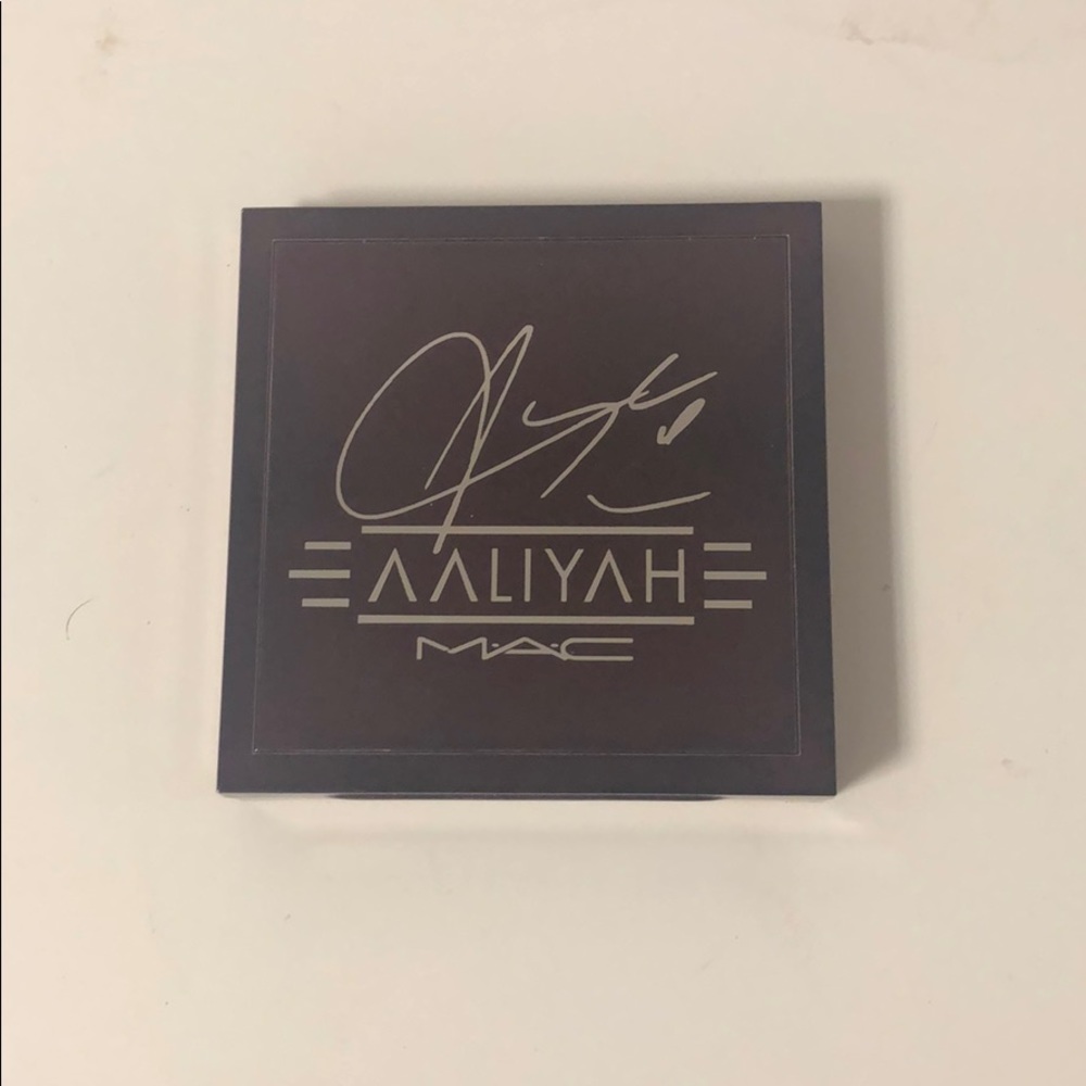 Mac Aaliyah palette